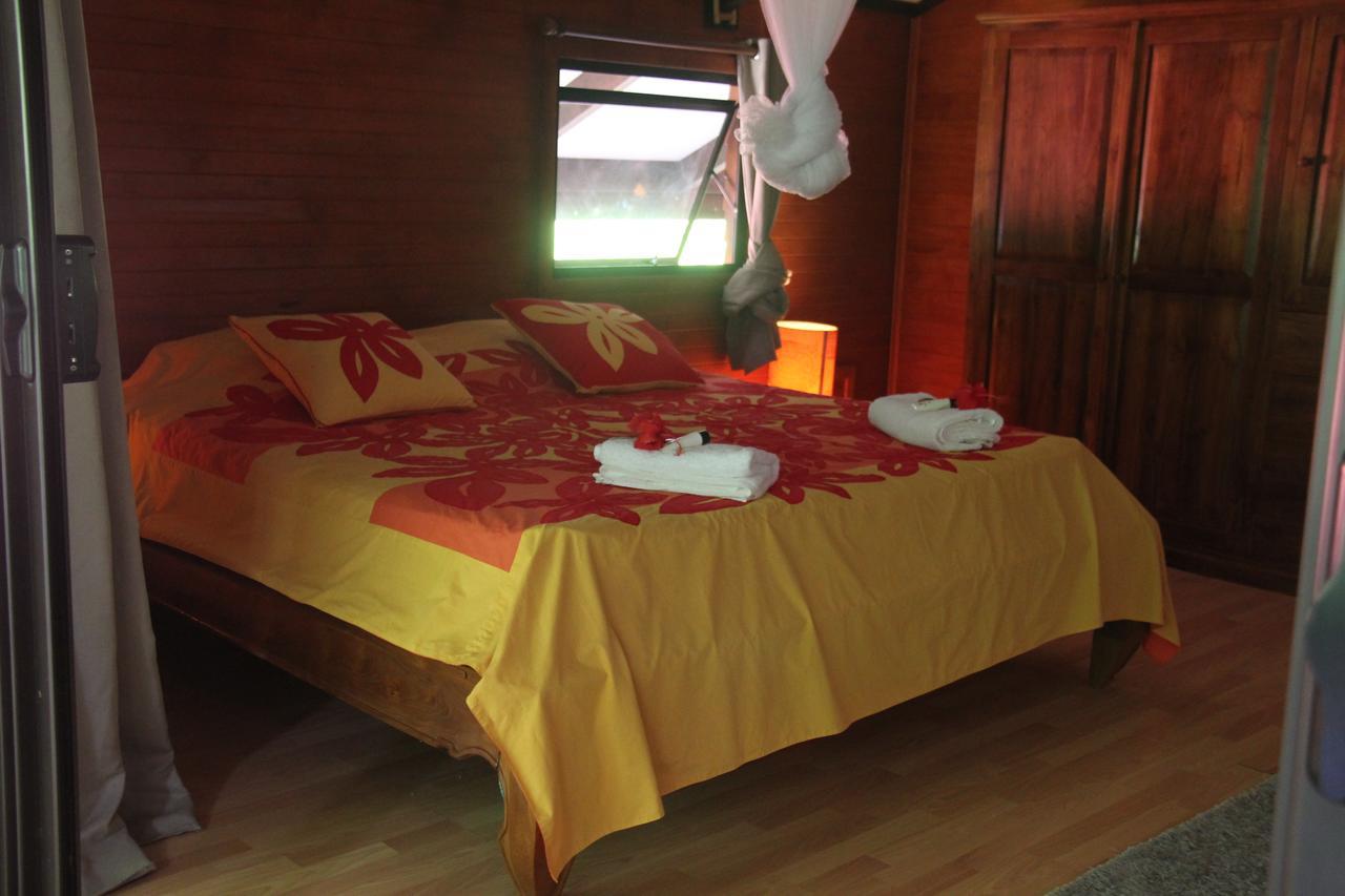 Haere Mai I Te Fare Hotel Teavaro ภายนอก รูปภาพ