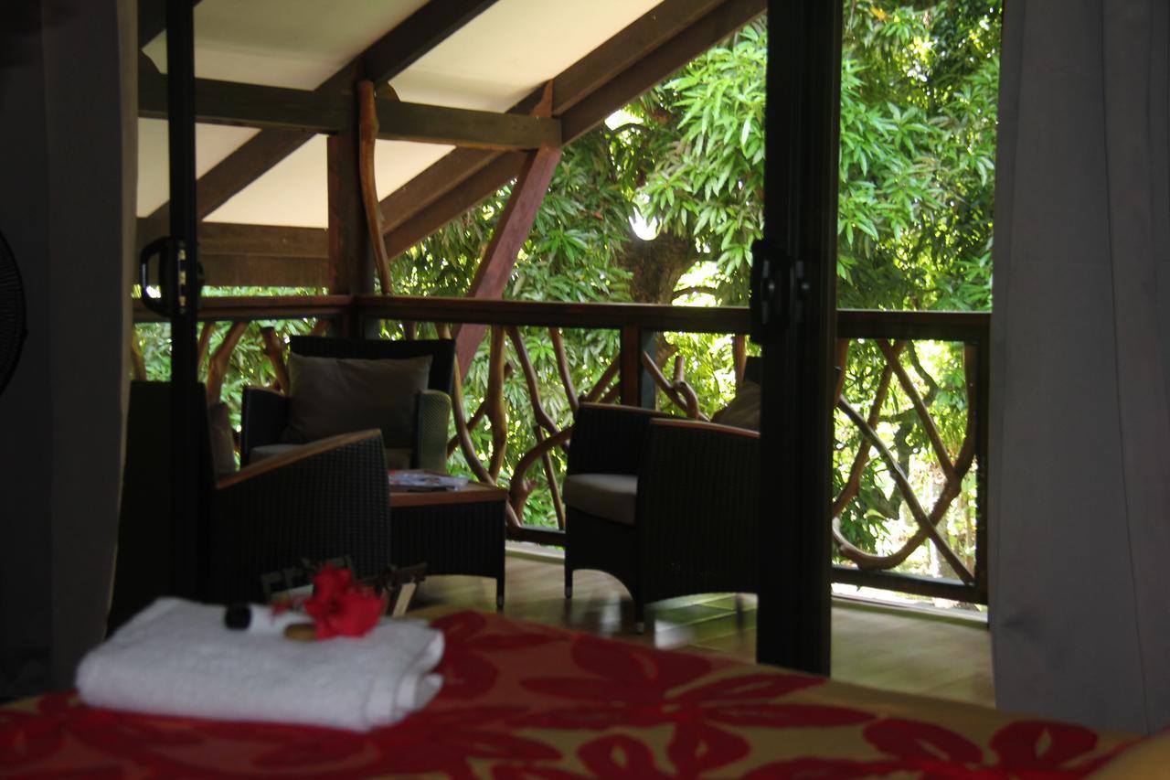 Haere Mai I Te Fare Hotel Teavaro ภายนอก รูปภาพ