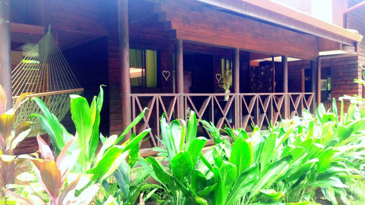 Haere Mai I Te Fare Hotel Teavaro ภายนอก รูปภาพ