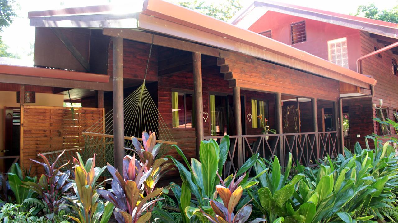 Haere Mai I Te Fare Hotel Teavaro ภายนอก รูปภาพ