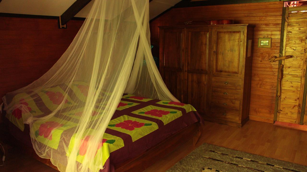 Haere Mai I Te Fare Hotel Teavaro ภายนอก รูปภาพ