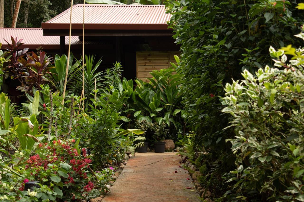Haere Mai I Te Fare Hotel Teavaro ภายนอก รูปภาพ